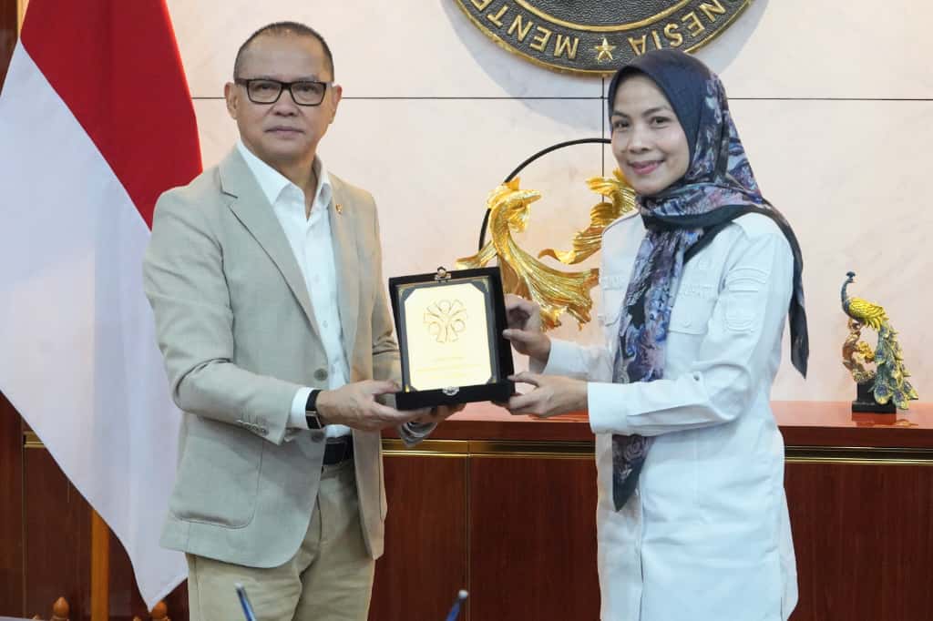 Menteri Mukhtarudin Tandatangani MoU dengan Bupati Serang, Penguatan Sinergi Perlindungan Pekerja Migran di Banten